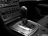  Gear shifter/center console photo